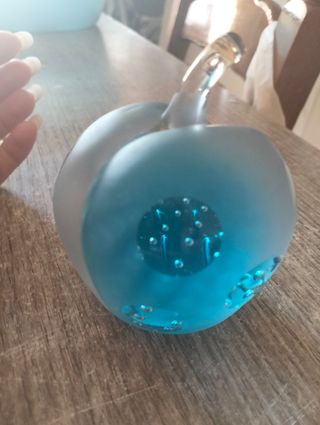 Decorazione mela in vetro blu