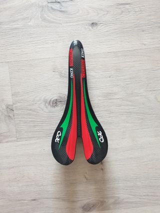 Sillín de Bicicleta Carbono GK Cycling King