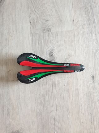 Sillín de Bicicleta Carbono GK Cycling King
