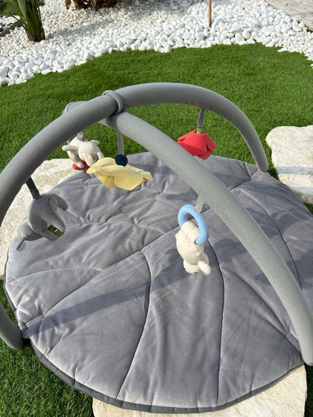 Gimnasio bebé Gulligast Ikea