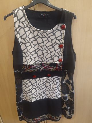 Vestido For Her Paris negro estampado L/XL