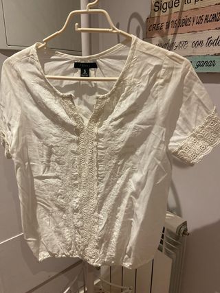 Blusa Sfera manga corta bordada blanca Talla S
