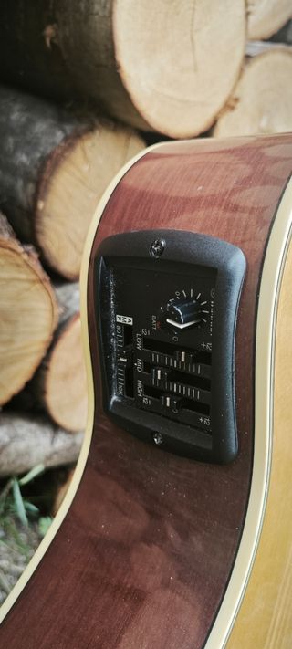 Yamaha APX-5A Guitarra Acústica