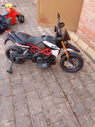 Moto Aprilia a bateria