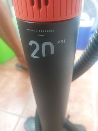 Hinchador manual para Padel Surf