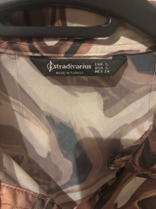 Blusa estampada manga larga