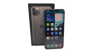 IPHONE 11 PRO MAX 256GB 100% BATERIA NEGRO + FUNDA + CAJA