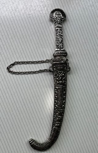 2 pugnali decorativi vintage