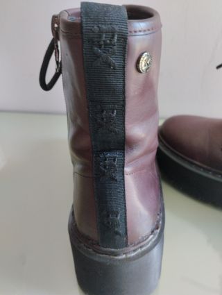 Botas de cuero burdeos