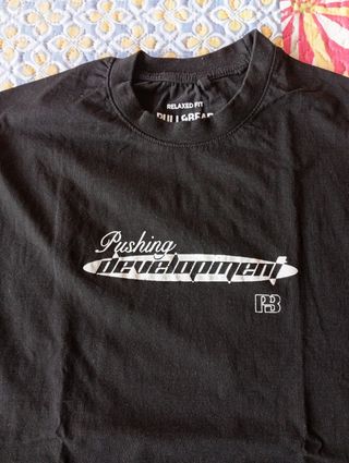 Camiseta Pull&Bear Negra