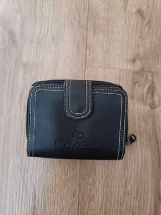 Billetera Negra RIDALMODI