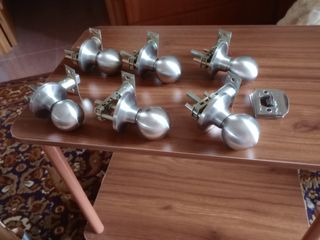 Pomelos de puerta de acero inoxidable