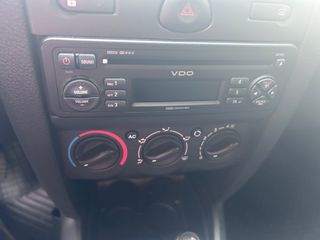 Renault Clio 2007 dci 70cv etiqueta b