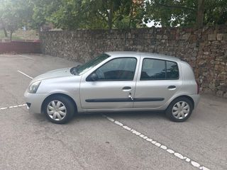 Renault Clio 2007 dci 70cv etiqueta b