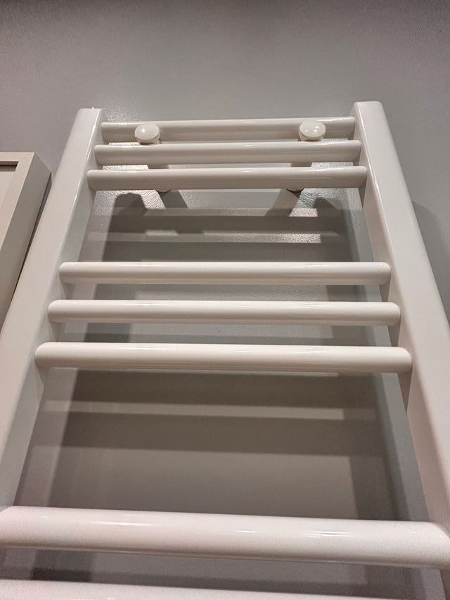Radiador Toallero eléctrico Baño.