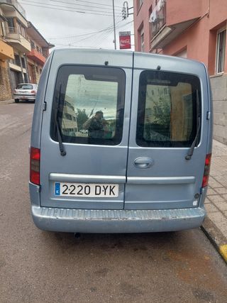 Opel Combo 2004