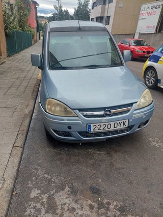 Opel Combo 2004