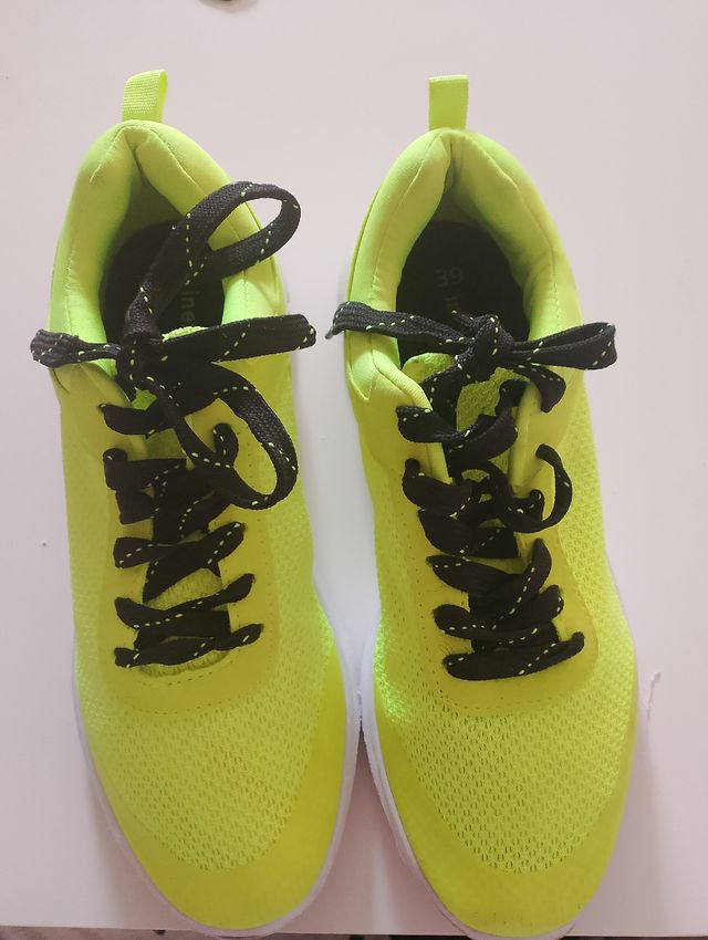 Zapatillas deportivas