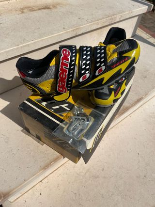 Scarpe ciclismo Gaerne gialle