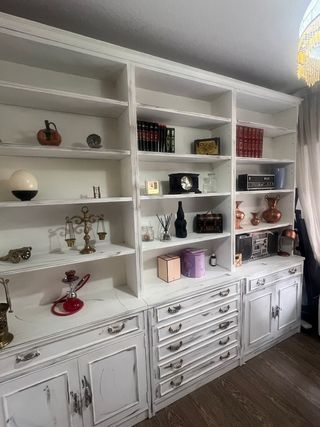 Mueble de Salón Blanco y Dorado