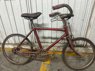 Bicicleta de freno varilla antigua de niño roja 
