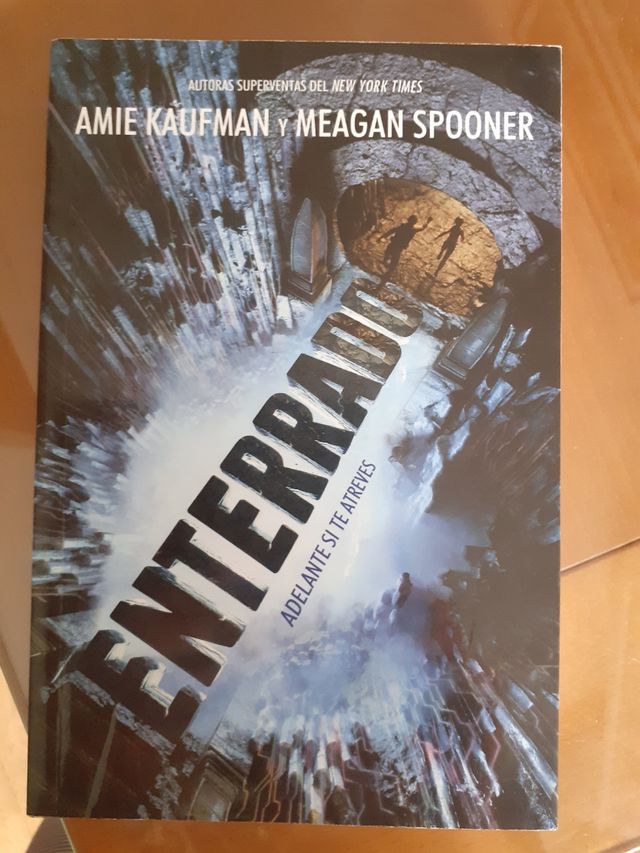 Enterrado (Spanish Edition)