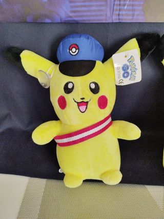 3Pikachu Peluche Pokémon GO