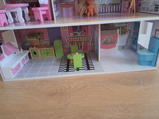 Casa de muñecas de madera 60×24×70