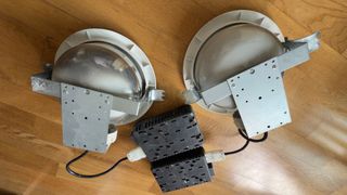 2 faretti da incasso + lampadina LED Philips