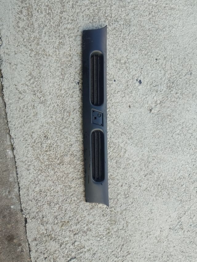 Rejilla Delantera Fiat Bravo / Brava