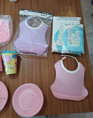 Lote Vajilla Bebé Twistshake  y Mordedores