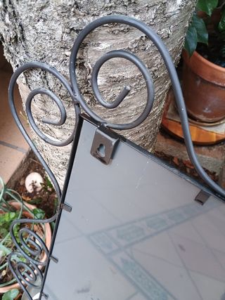 Espejo cuadrado de forja.