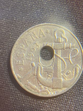 moneda 50 céntimos 1963 Error Agujero desplazado