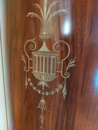 Elegante mueble de entrada.