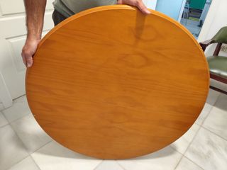 Mesa redonda extensible de madera