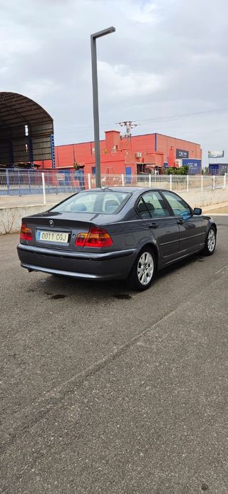 BMW Serie 3 2003 Automático.