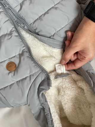 Buzo de bebé H&M gris