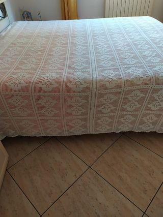Coperta matrimoniale ad uncinetto