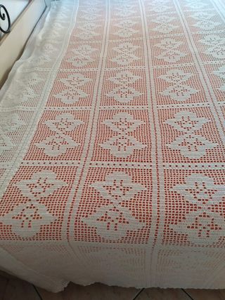 Coperta matrimoniale ad uncinetto