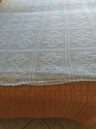 Coperta matrimoniale ad uncinetto