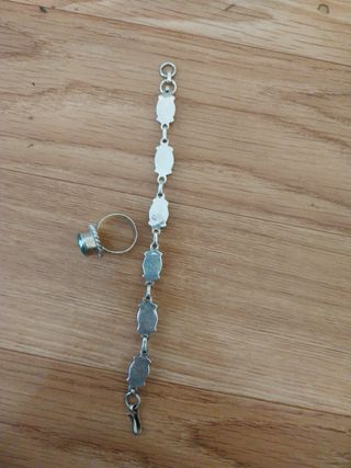 Collar de plata con colgantes