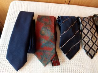 7 CORBATAS+REGALO.