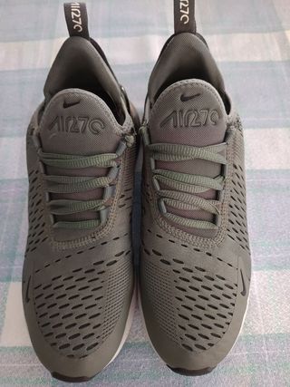 Nike 270