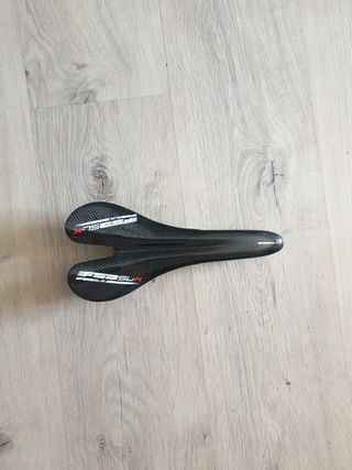 Sillín de bicicleta DE CARBONO FSA NUEVO