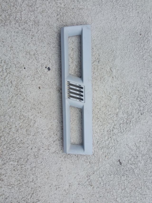 Rejilla frontal Fiat Tempra