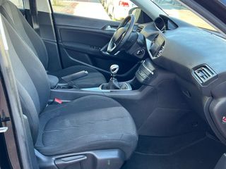 Peugeot 308 2015