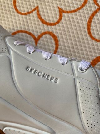 Zapatillas Skechers Blancas