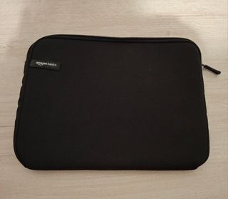 Funda Amazon Basics para portátil
