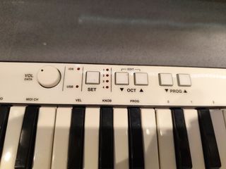 Teclado MIDI iRig Keys 37 teclas