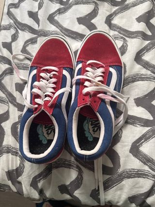 Zapatillas Vans Azul y Rojo